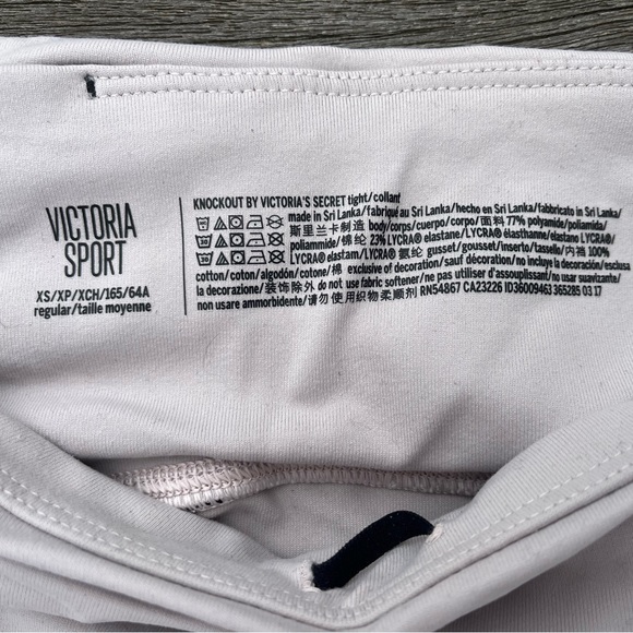 Victoria’s Secret Victoria Sport XS Knockout Tight / Leggings - Picture 2 of 3